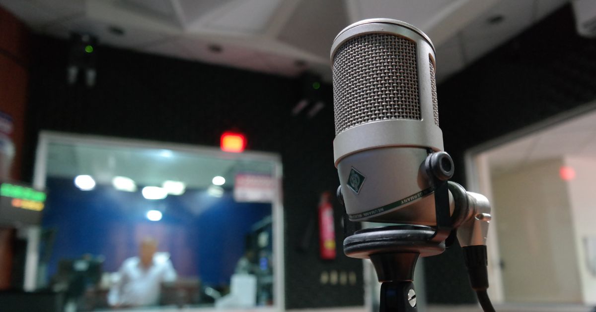 Giornalismo radiofonico, cos’è e perché frequentare un Master sull’argomento